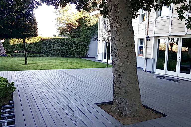 Ulus Malikane Bahçe Dolu Kompozit Deck Uygulama.