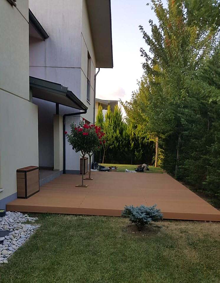 Bahçe Zemin Kaplamalarında Ahşap Deck ve Kompozit Deck.